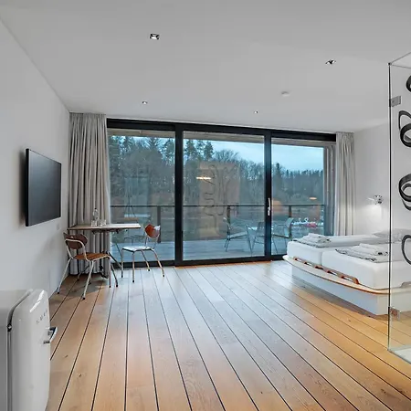 Idyllische Seeblick-apartments - Auszeit Am Thaler Garten Graz Hotel *