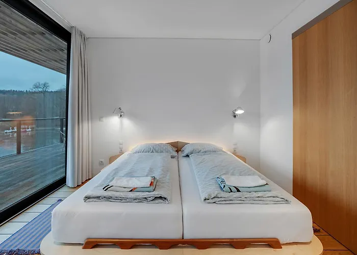 Idyllische Seeblick-apartments - Auszeit Am Thaler Garten Graz 酒店