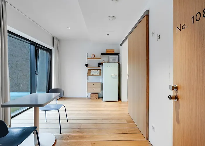 호텔 Idyllische Seeblick-apartments - Auszeit Am Thaler Garten Graz *